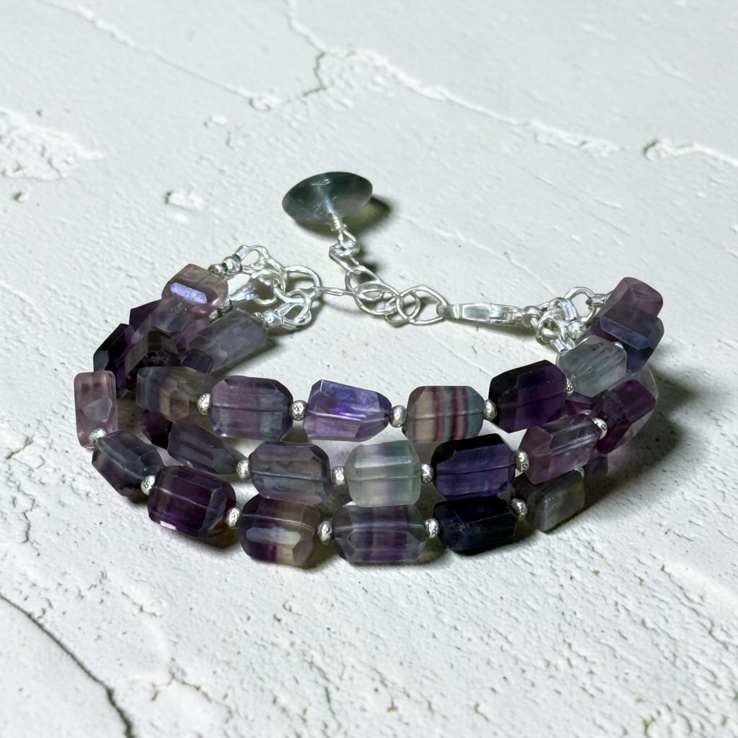 Breathe - 3 Strand Shaded, Bande Fluorite Bracelet