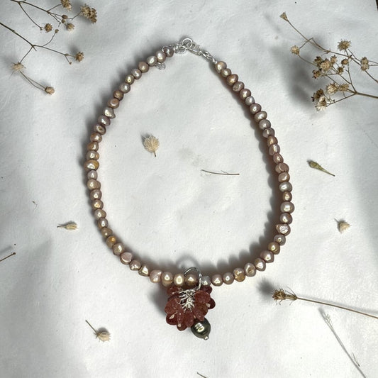 Strawberry Pop - Strawberry Quartz and Rosy Beige Pearls Necklace