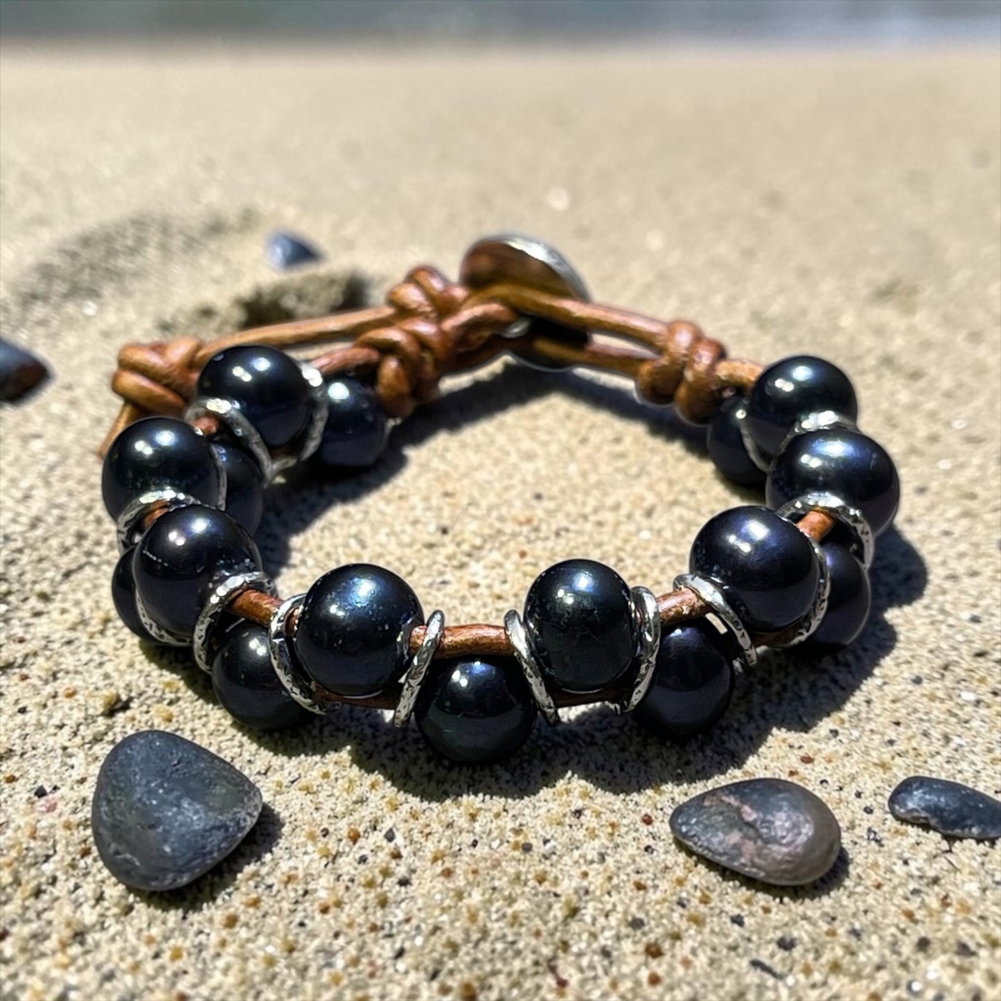 Summer Nights - Black Pearl and Leather Adjustable Bracelet